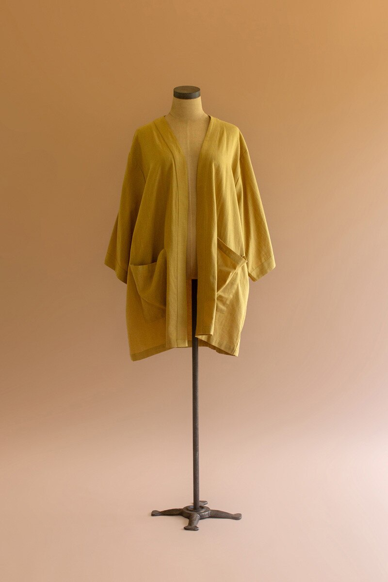 Short Kimono with Front Pockets