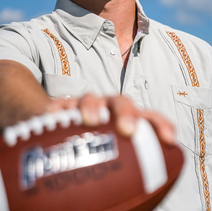 Texas Standard                  GUAYABERA LIBRE - GABRIEL      Burnt Orange