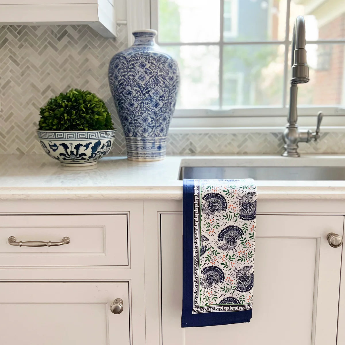 WH HOSTESS COTTON TEA TOWEL | TURKEY TOILE